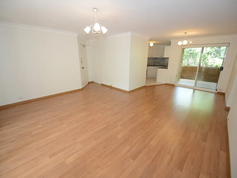 Old style 2Bedroom unit at convenient location! Walk to train station!