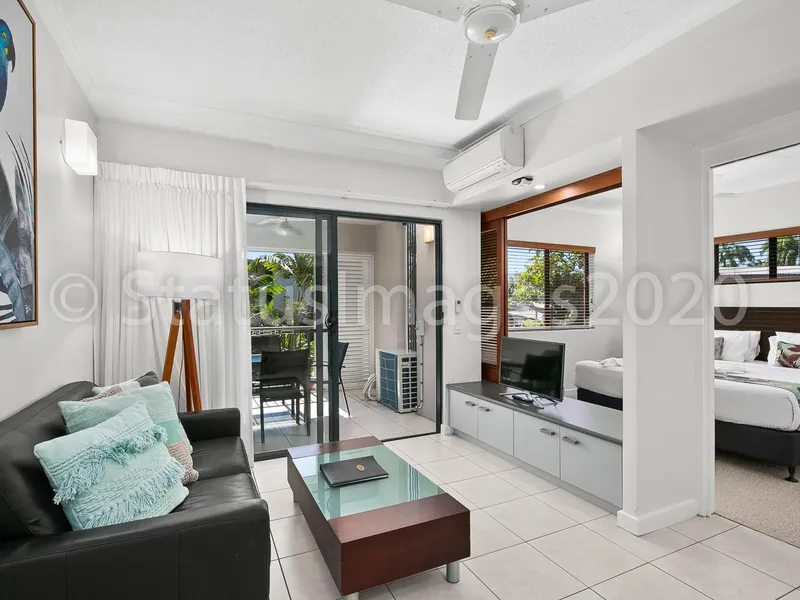 Beautiful One Bedroom Apartment in Trinity Beach