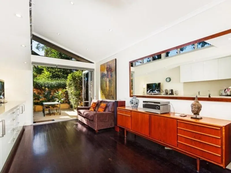 Modern Two Bedroom Terrace