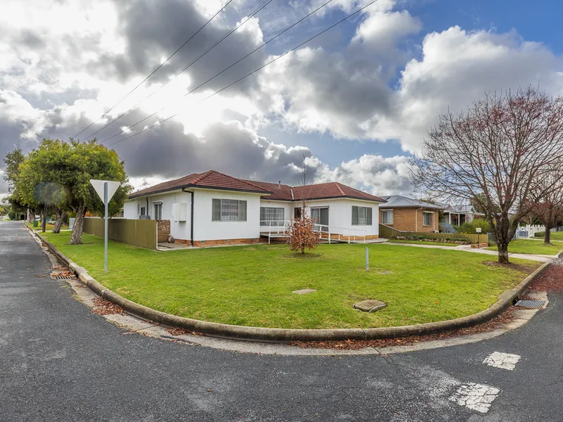 House & Unit Opportunity
