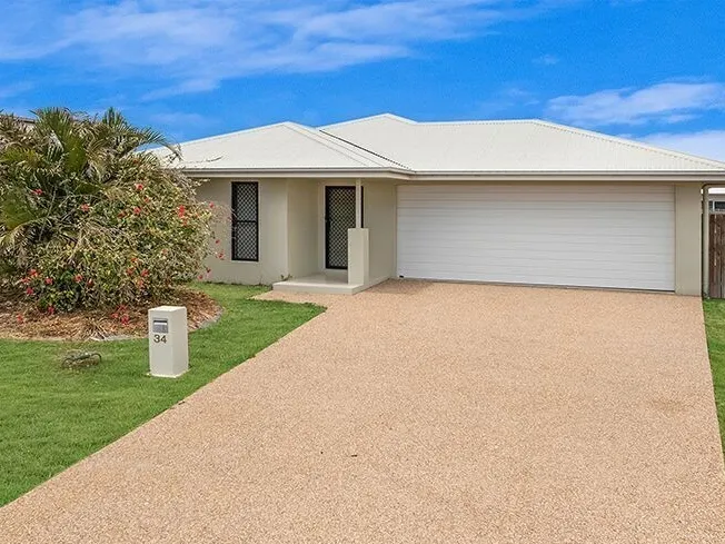 4-Bedroom Home in Mount Low