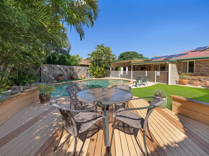 UNDER OFFER