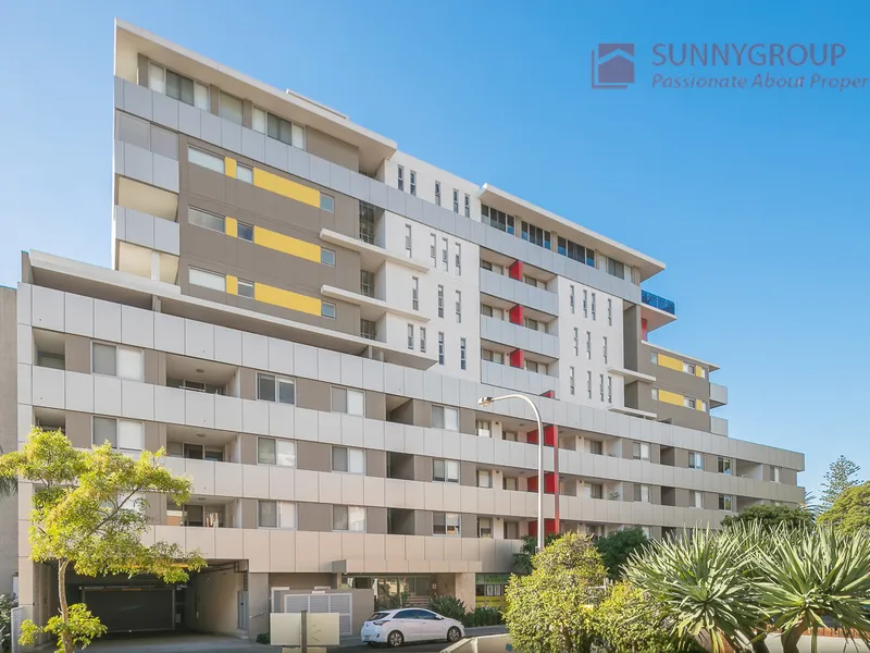 Contemporary Two Bedroom in Heart of Burwood