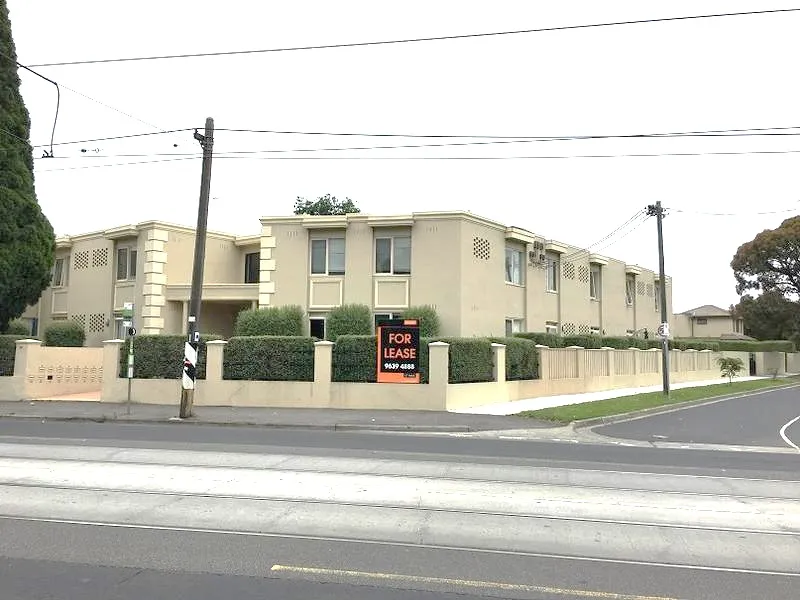 Light & Bright Apartment- Now Open For Inspection 