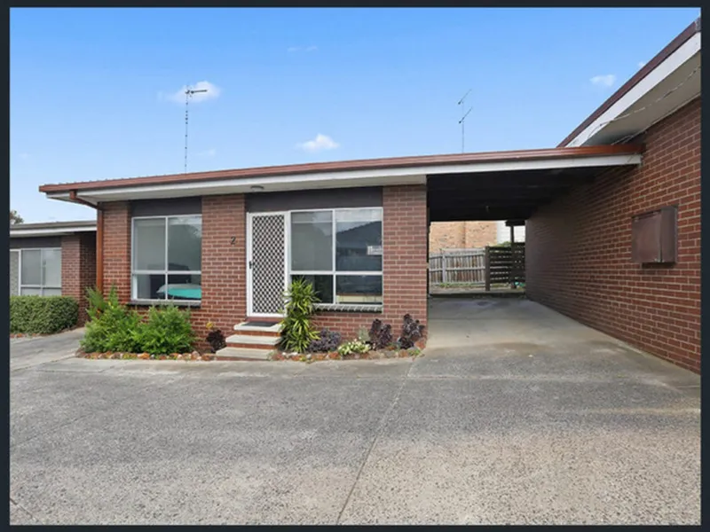 MODERN ONE BEDROOM UNIT IN PRIME LOCATION