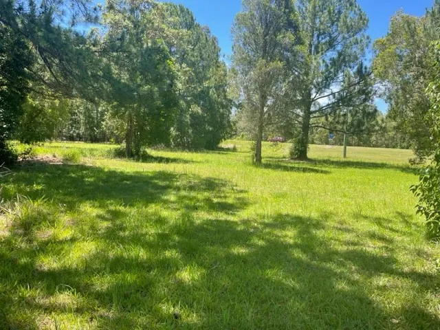 ACREAGES FROM $349,000 - D'AGUILAR TO WOODFORD