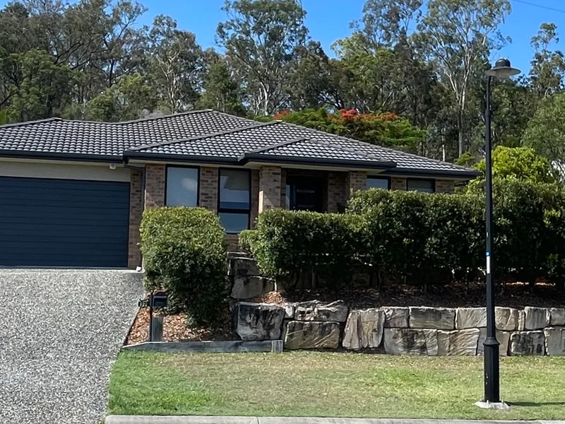 SENSATIONAL HOME Occupy or Invest