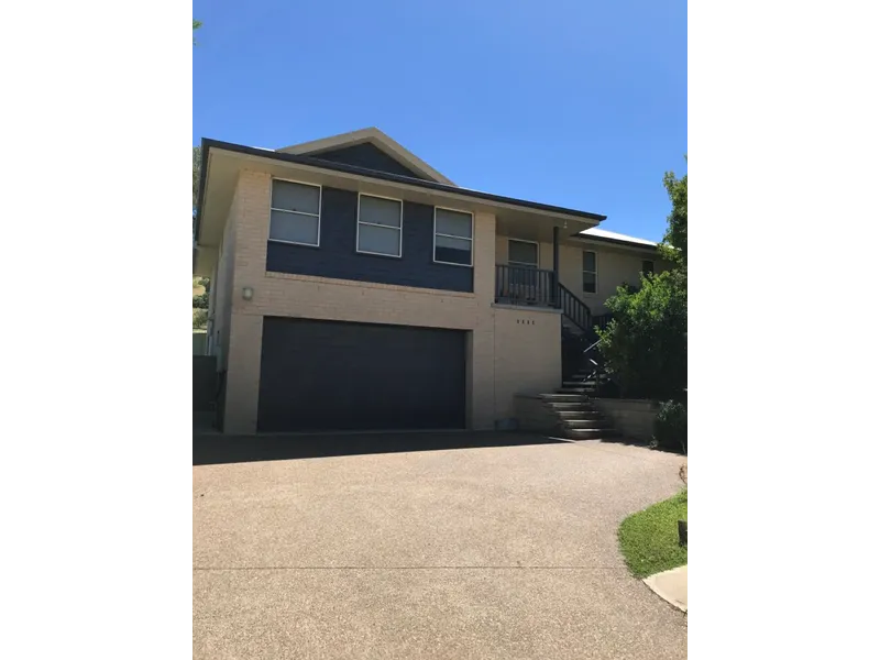 Modern Townhouse in North Tamworth