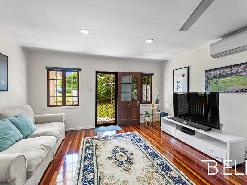 Ideal Family Living in High Side Corinda!