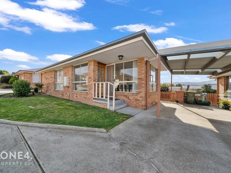 How about this home.