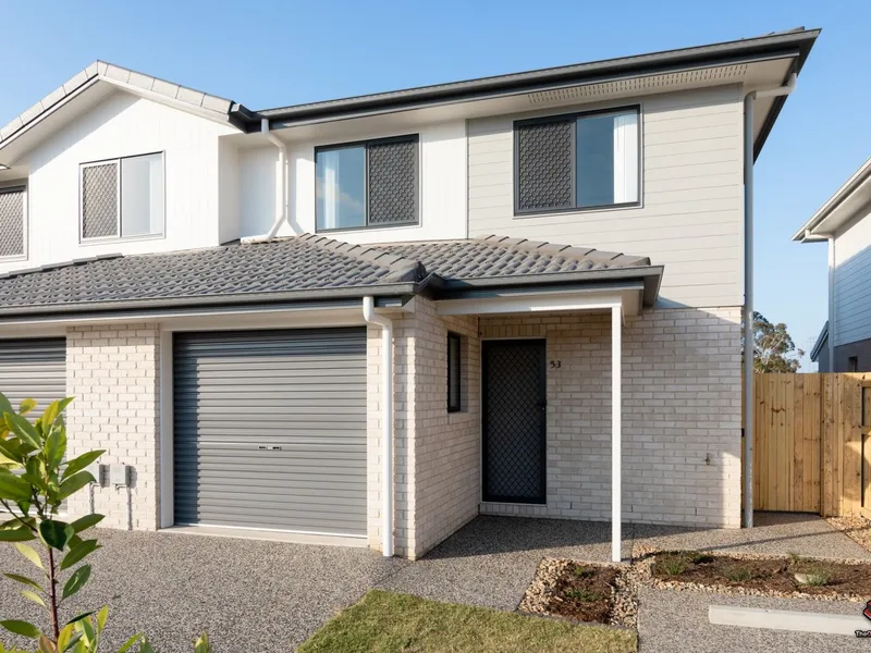 3-bed townhouse with SLUG and driveway