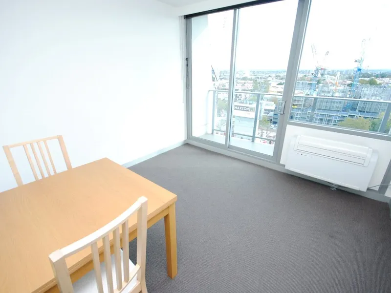 Conveniently Located Two Bedroom Apartment!