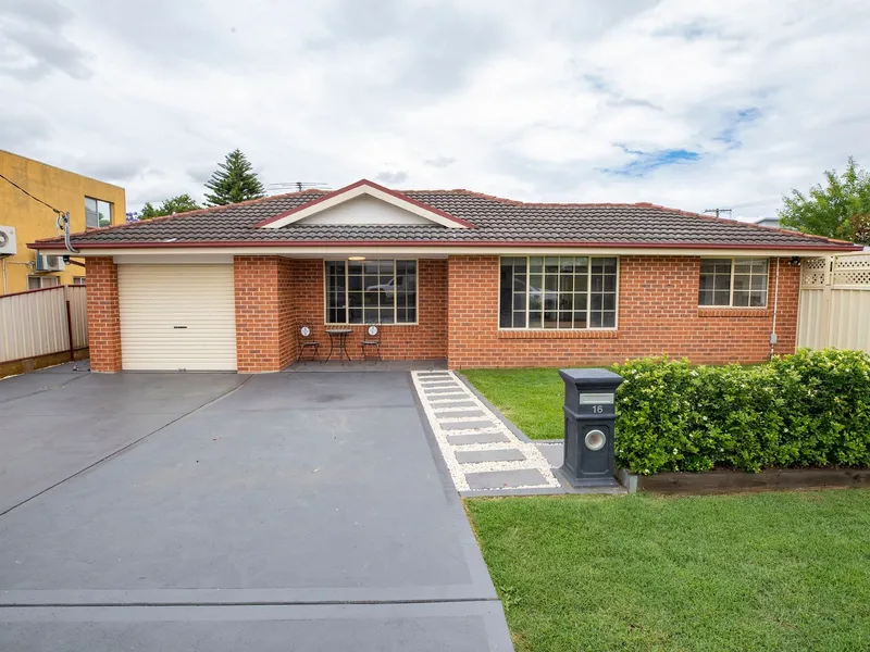 Modern Brick Home in a Handy Location
