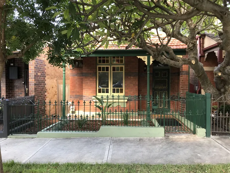 3 bedroom light-filled house, just renovated in great location