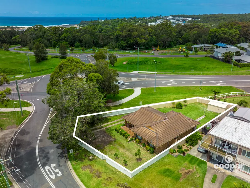 Walk to beautiful Burrill Lake