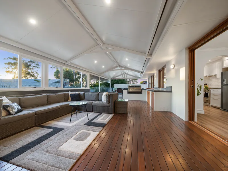 Lifestyle location and family living!