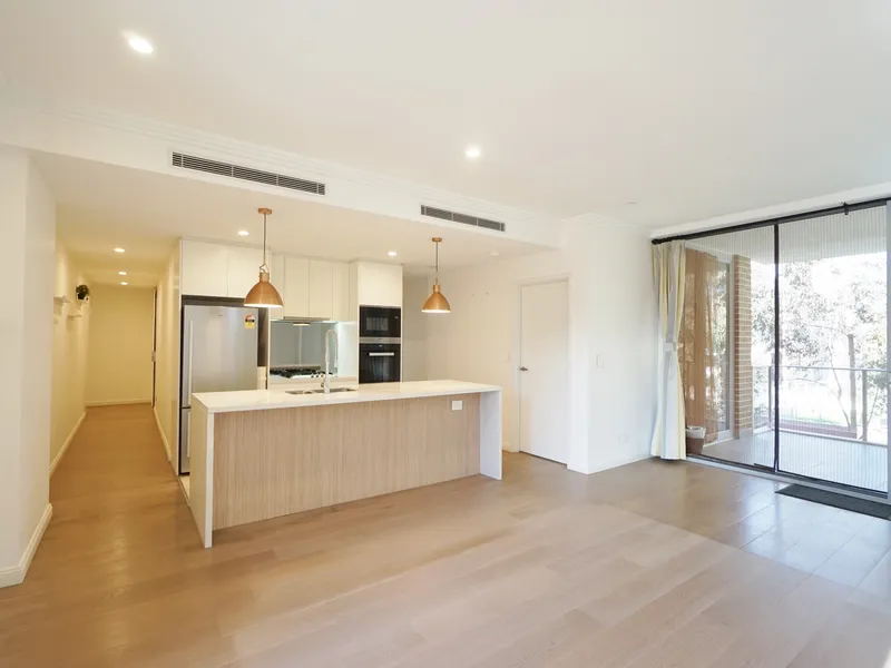 Near New 2 Bedroom Apartment 