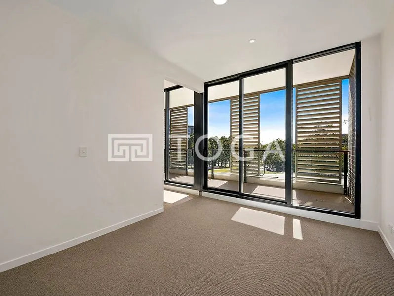 1 Bedroom + Study Units in Macquarie Green