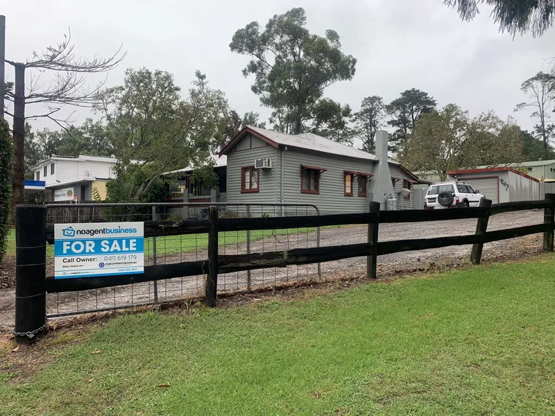 LARGE DEVELOPMENT SITE OF 4315M2 WITH EXISTING MECHNICAL WORKSHOP & 3 BEDROOM RESIDENCE