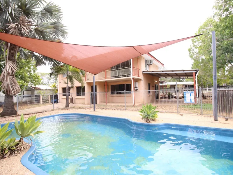 5 BEDROOM, 2 BATHROOM, TWO STOREY HOME, POOL, DOUBLE BAY SHED & SOLAR