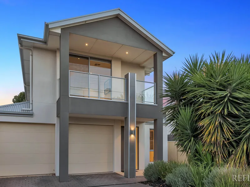 Stunning Modern Master Piece