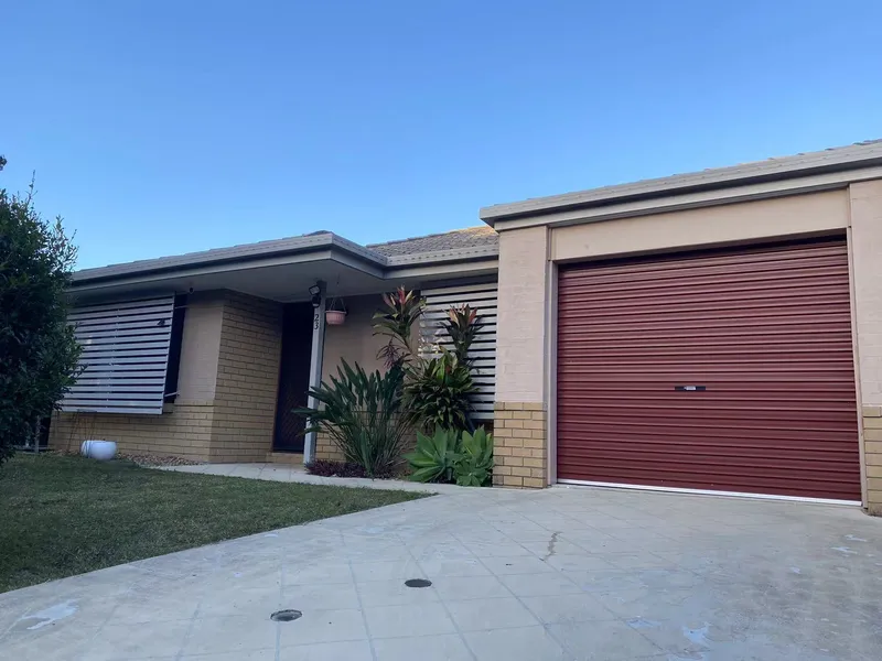 Stylish low-set duplex in Calamvale with no water bills