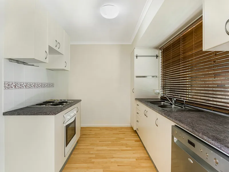 First homeowner opportunity in quiet Bellbowrie.