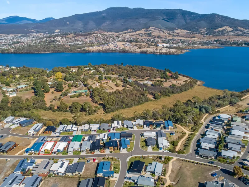 St Ann's Living Over 55's Life Style Village - A Rare 3 bedroom unit on offer