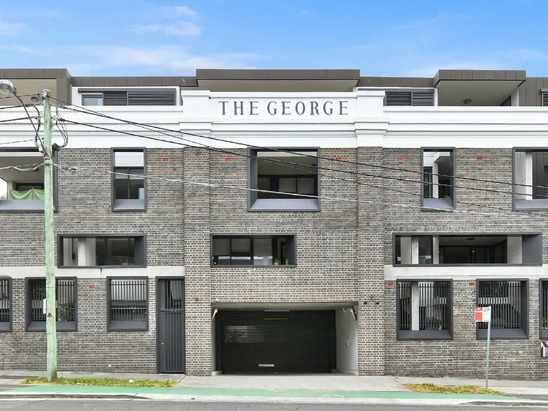1 Bedroom + Study/Bedroom in Sought After Inner City Complex - The George
