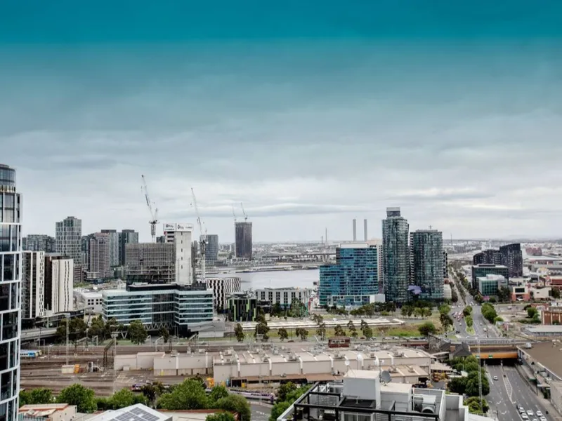 Sunshine, space, and stunning harbour views!( Free 2 weeks of rent)