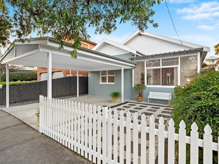 North Facing Freestanding Home