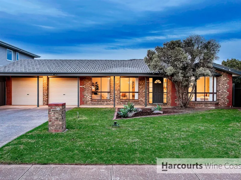 Sensational, Spacious Seaside Living