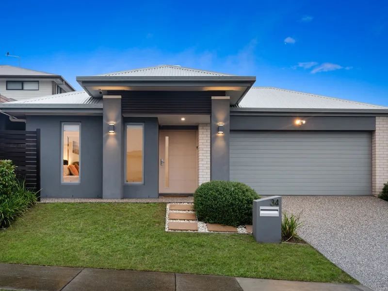 FLAWLESS LIVING WITH EASY-CARE DESIGN