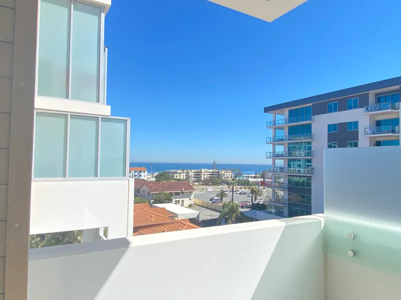 Walking distance to the beach - with a VIEW