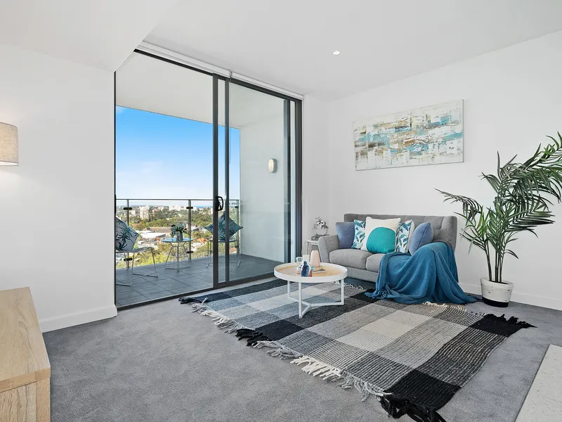 Modern northerly aspect apartment in sought-after Crows Nest locale