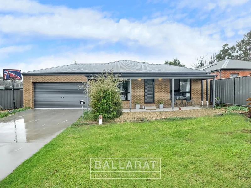 IMPRESSIVE MODERN HOME AROUND 6 YEARS YOUNG