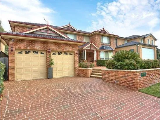 Spacious Family Home- 5 Bedrooms+ Study, 3 Bathrooms