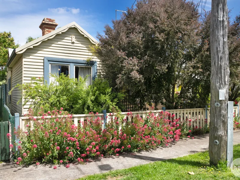 THREE BEDROOM HOME IN BALLARAT EAST