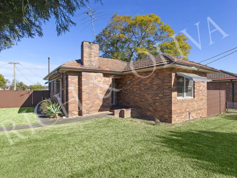 Spacious Family Home - REGISTER TO INSPECT TUESDAY NIGHT 13/04 OR CONTACT AGENT