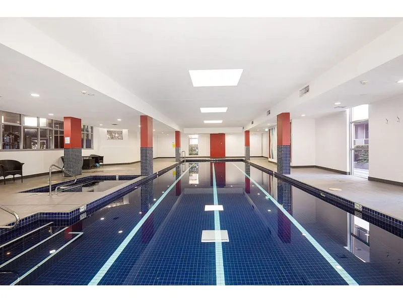 Full furnished as new 2 bedroom apartment!!