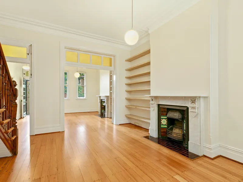 Stunning refurbed terrace in the heart of Glebe.