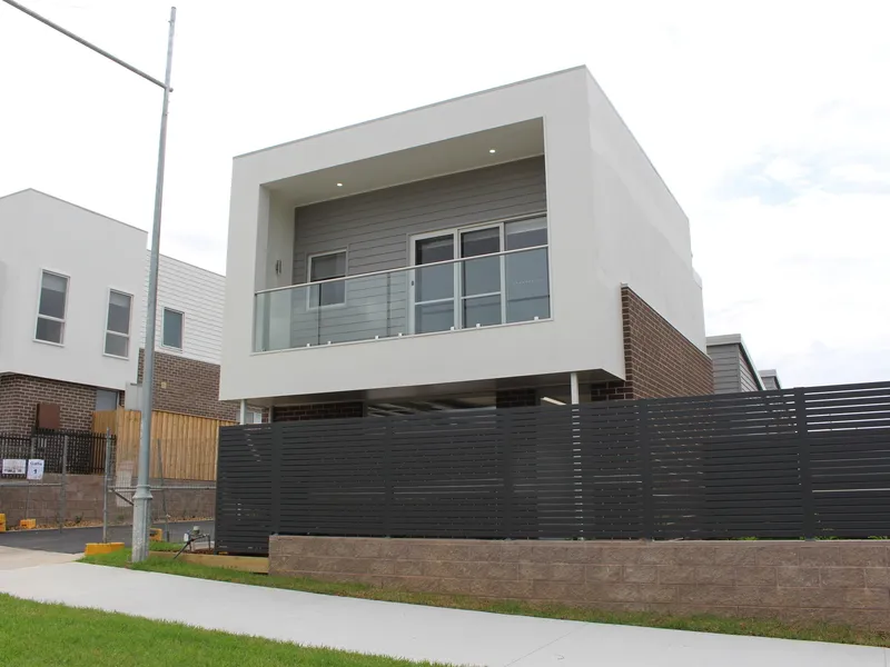 One bedroom studio | Willowdale Estate