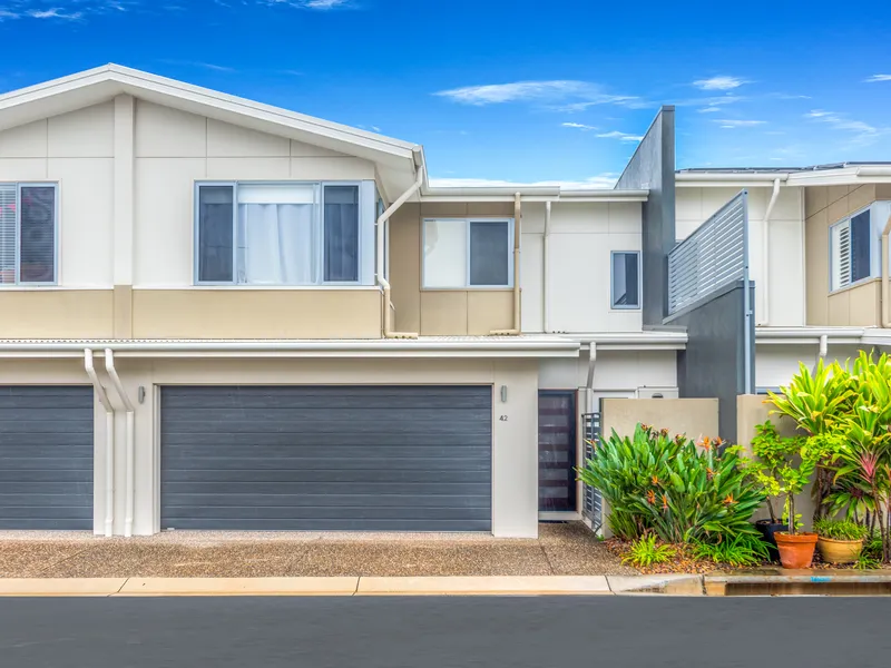 Luxury | Lifestyle | Location