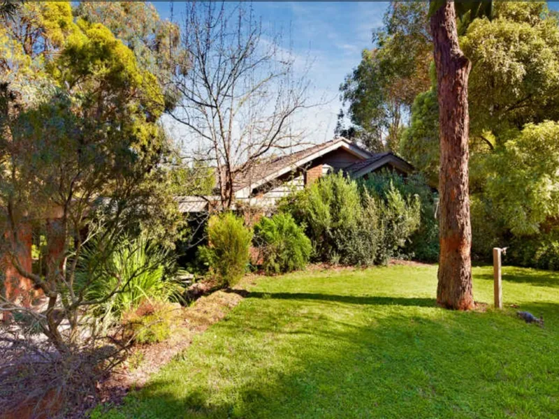 WELL PRESENTED FAMILYHOME IN GREAT LOCATION