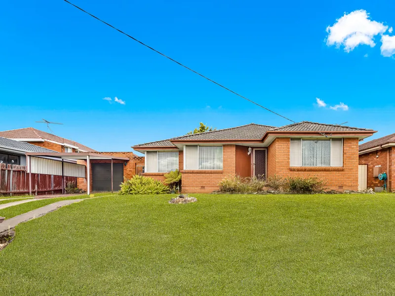 HIGH SIDE WITH 18.6M FRONTAGE - A PERFECT OPPORTUNITY.