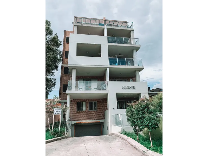 Affordable 2 bedroom apartment for lease
