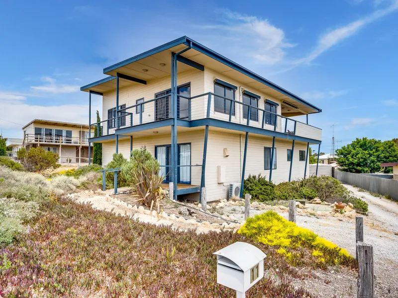 PERFECTION AT THE CAPE