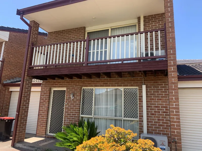 RENOVATED 2 BEDROOM TOWNHOUSE