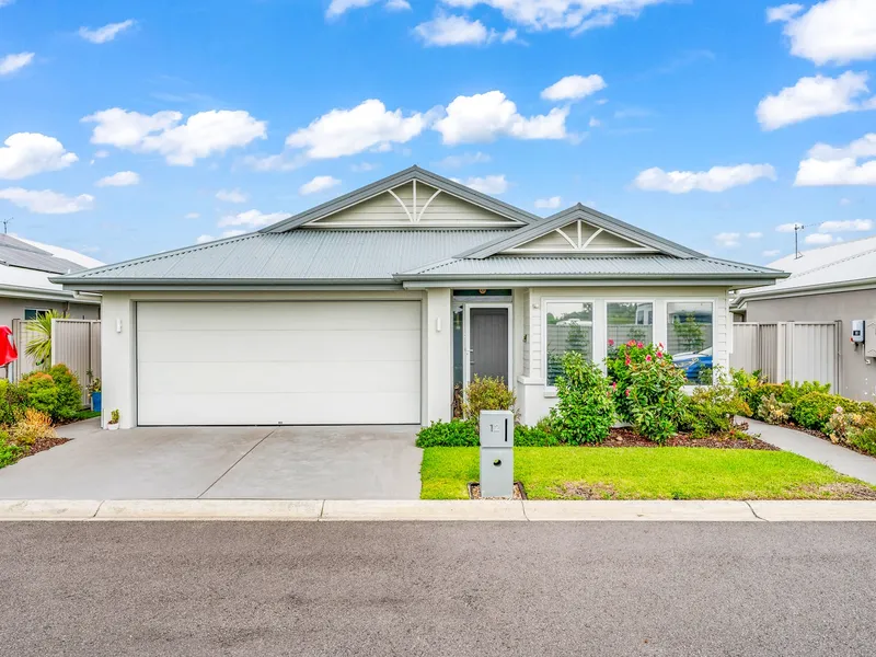 PREMIUM OVER 55 LIFESTYLE RESORT LIVING