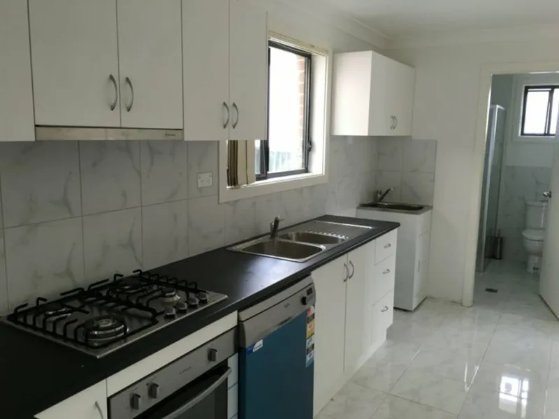 2 Bedroom Unit in Blacktown!